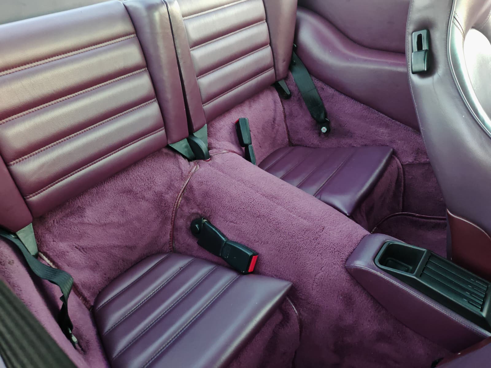Porsche 964 Turbo Purple  Amethyst